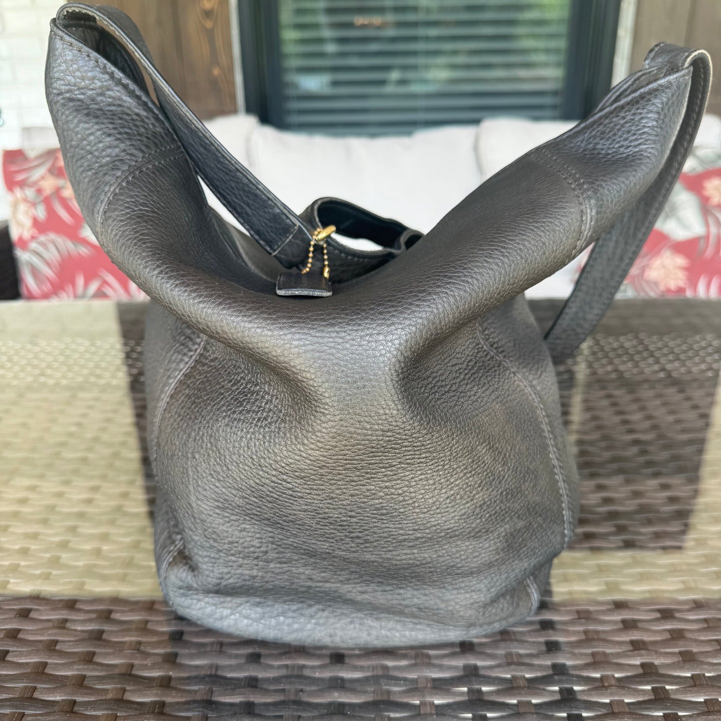 Vintage Coach Black Sonoma #4916 Soft Bucket in Natural Grain