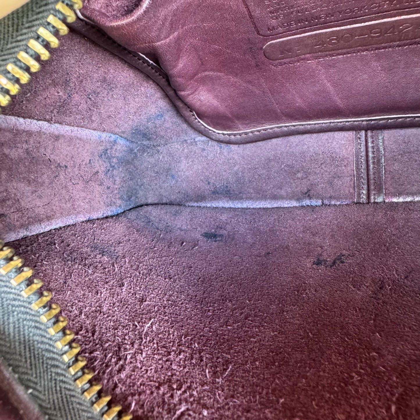 Vintage Coach Burgundy Basic Bag #9455 NYC Made Glue in Registration number