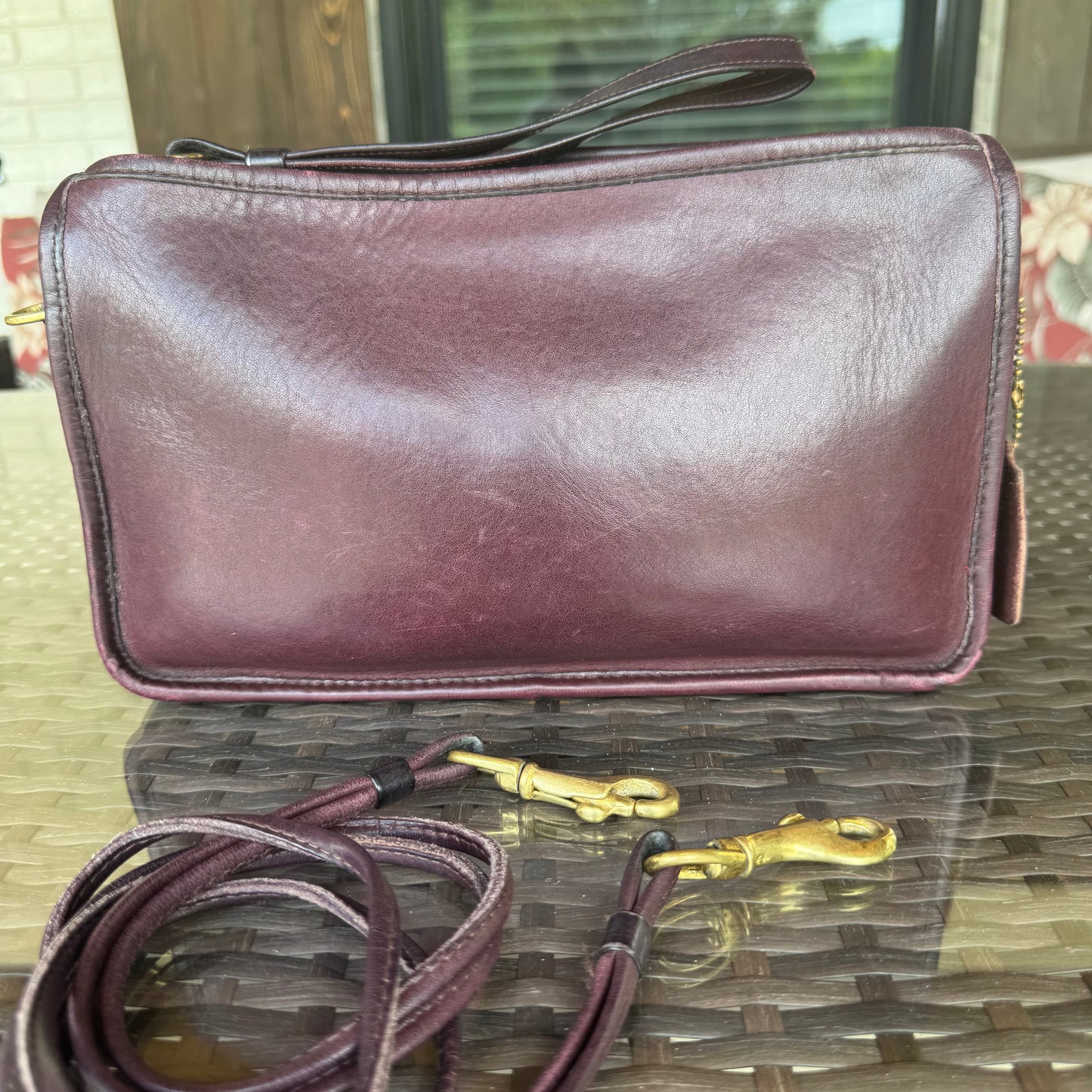 Vintage Coach Burgundy Basic Bag #9455 NYC Made Glue in Registration number