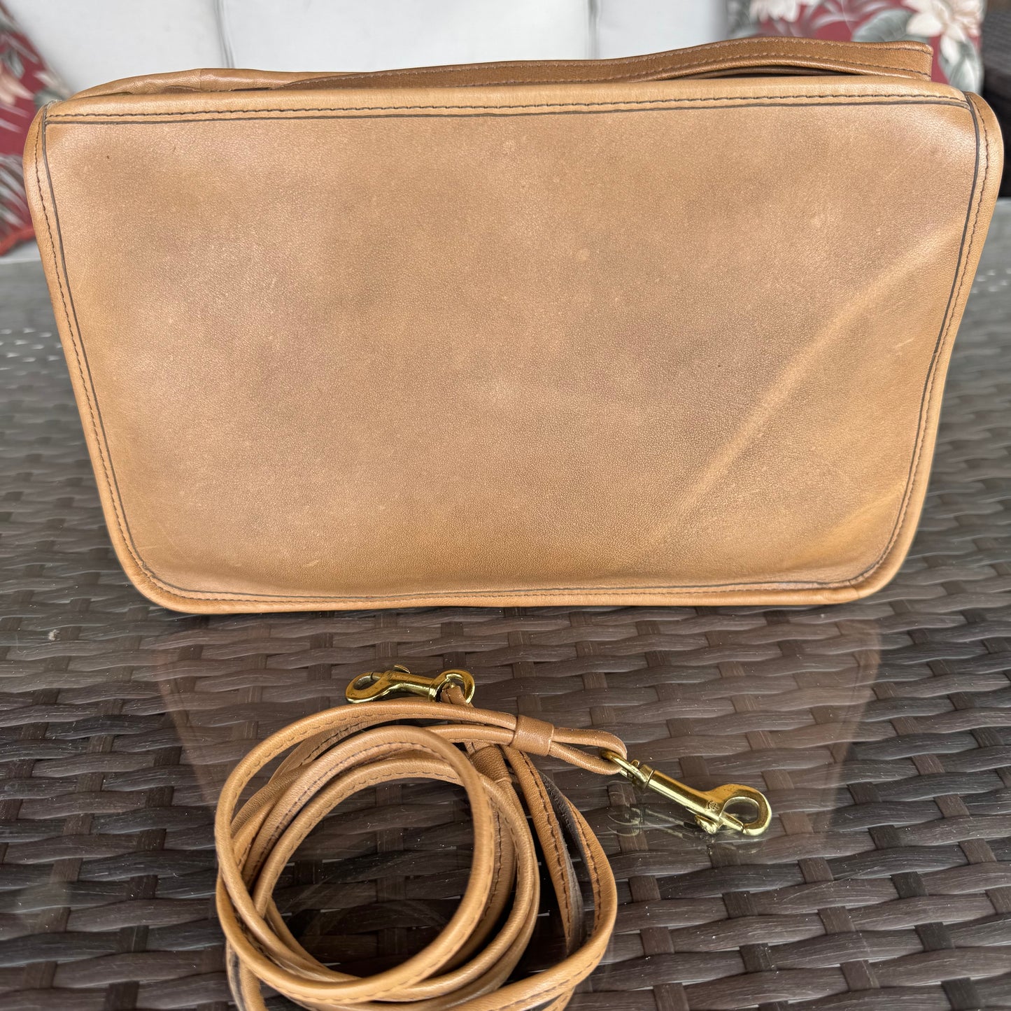 Vintage Coach Tan Putty Basic Bag #9455 NYC Glue in Registration Number