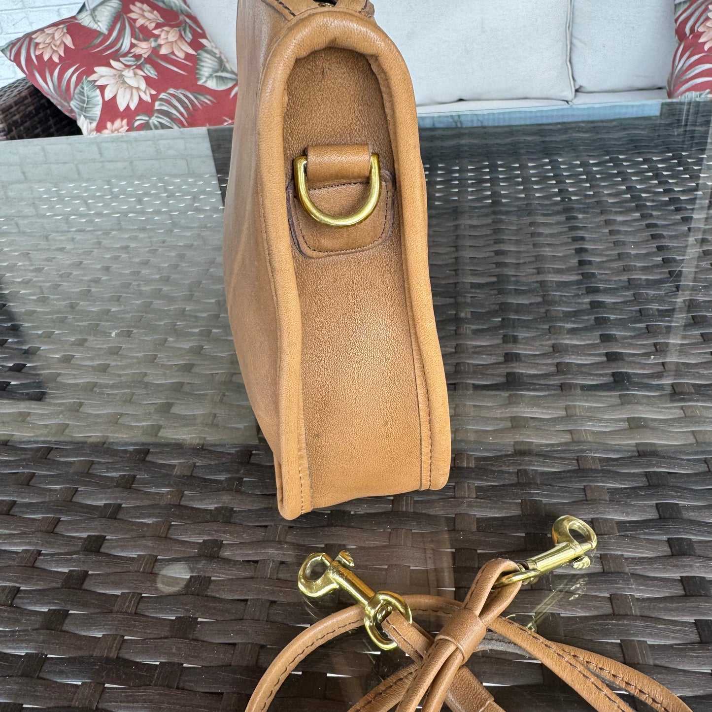 Vintage Coach Tan Putty Basic Bag #9455 NYC Glue in Registration Number