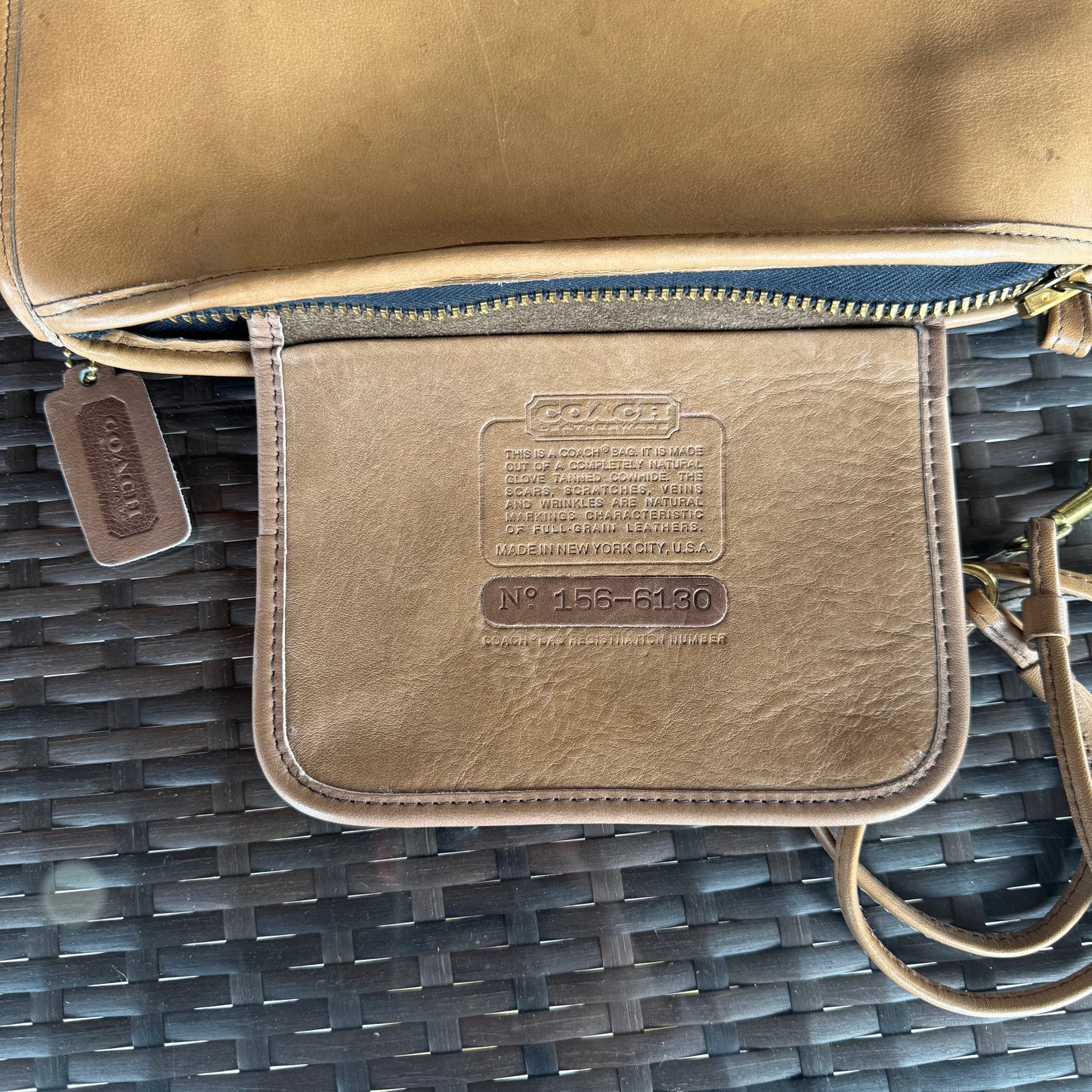 Vintage Coach Tan Putty Basic Bag #9455 NYC Glue in Registration Number