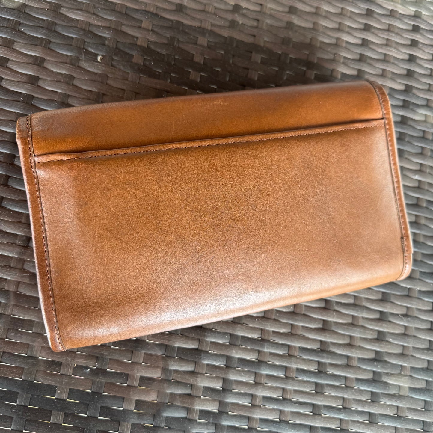 Vintage Coach British Tan Envelope Clutch #9810 made in NYC