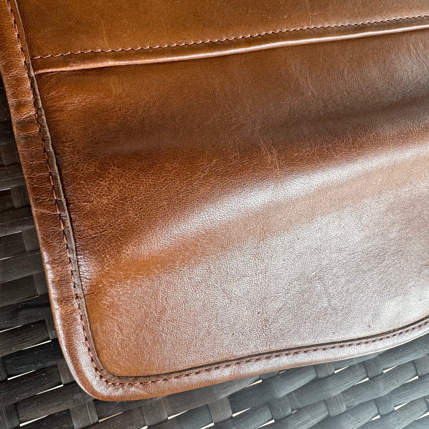 Vintage Coach British Tan Envelope Clutch #9810 made in NYC