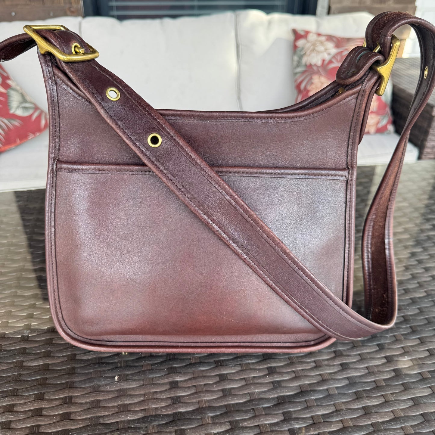 Vintage Coach Dark Brown Mahogany Legacy Zip #9966