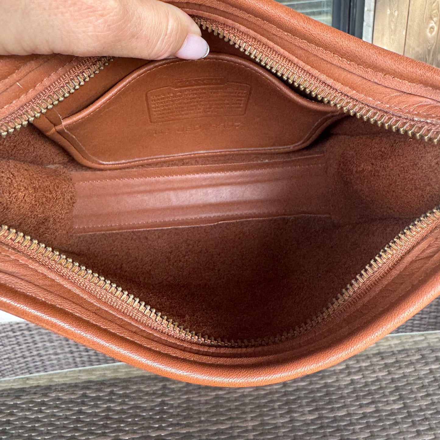 Vintage Coach British Tan Legacy Small Zip #9997