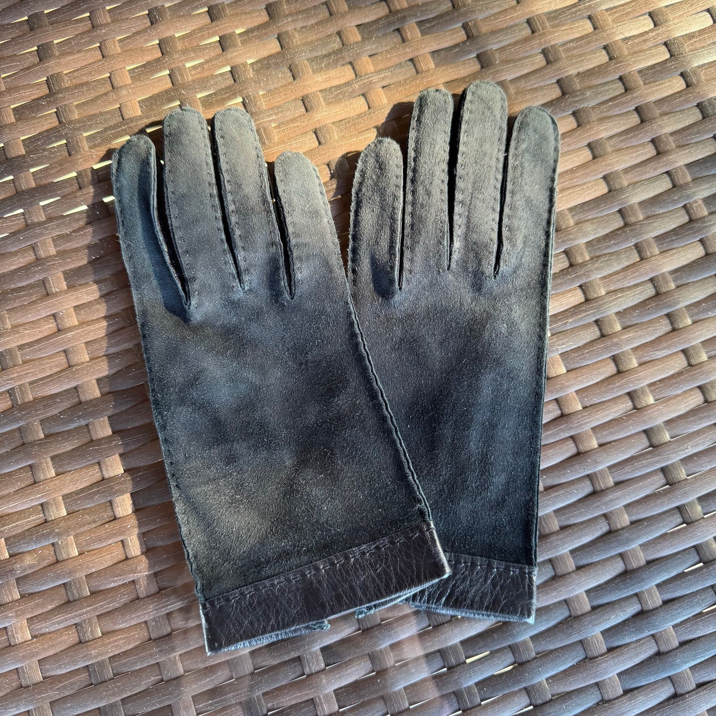 Vintage Coach Leather Suede Calfskin Silk Lined Gloves Small