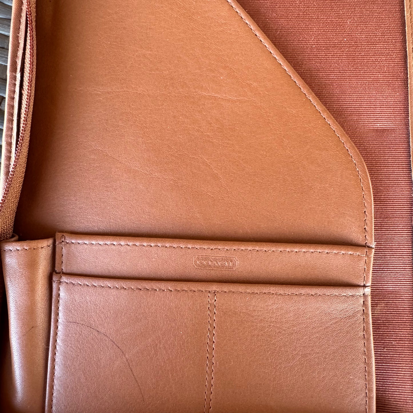 Vintage Coach British Tan Zip Around Organizer Large Planner #5223